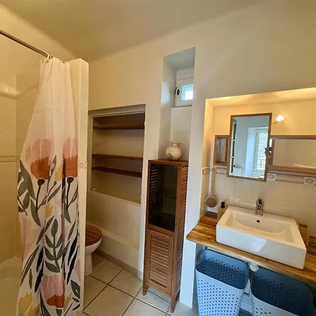 Holiday home Grand Ideal Pour Famille Et Groupe, Piscine Et Plages Privees Causse-de-la-Selle